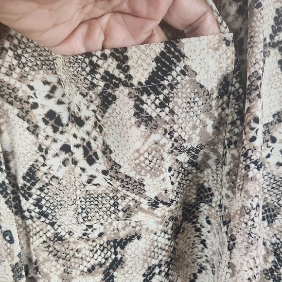 Sanctuary Beige Snake Print Button-Down Shirt - Picture 6 of 10